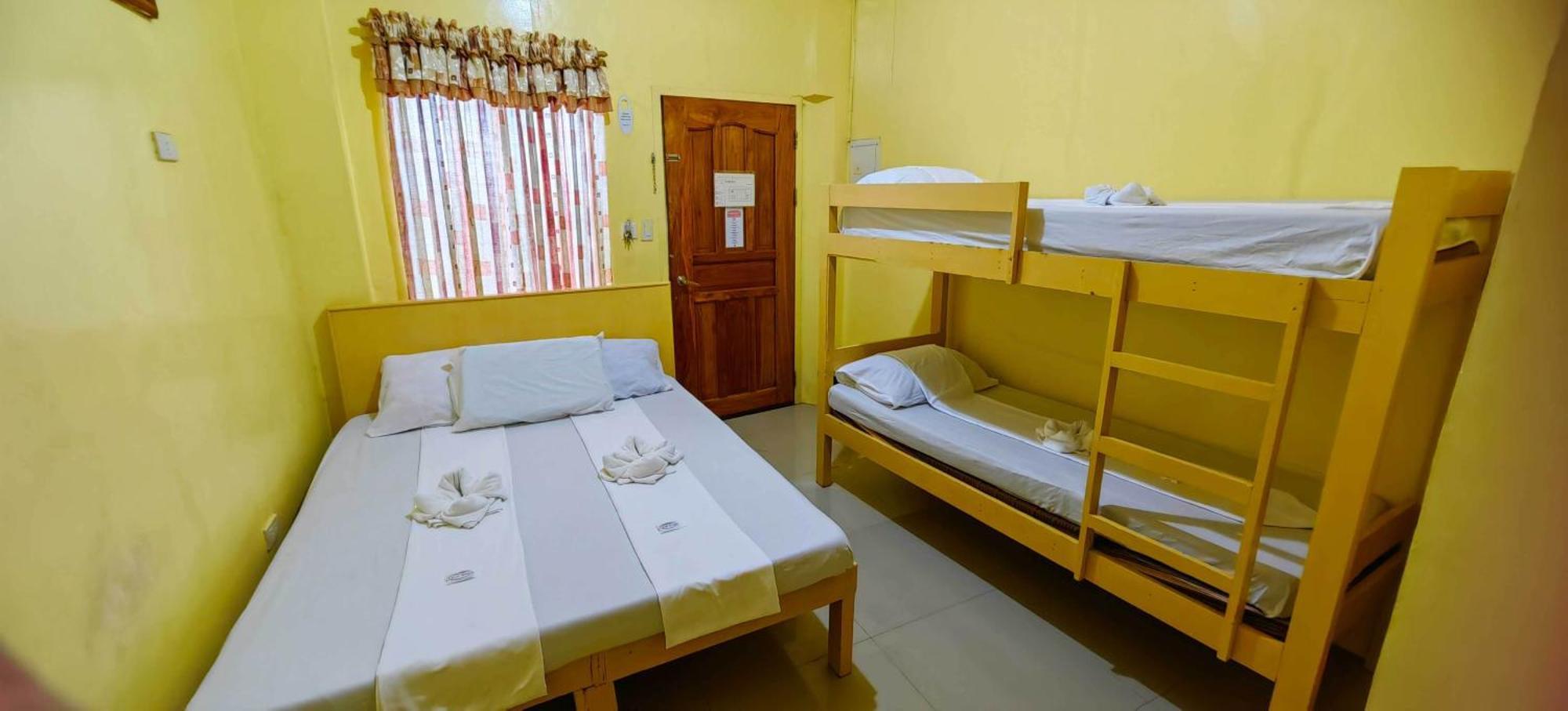 Las Residencias Bed And Breakfast Puerto Princesa Exteriér fotografie