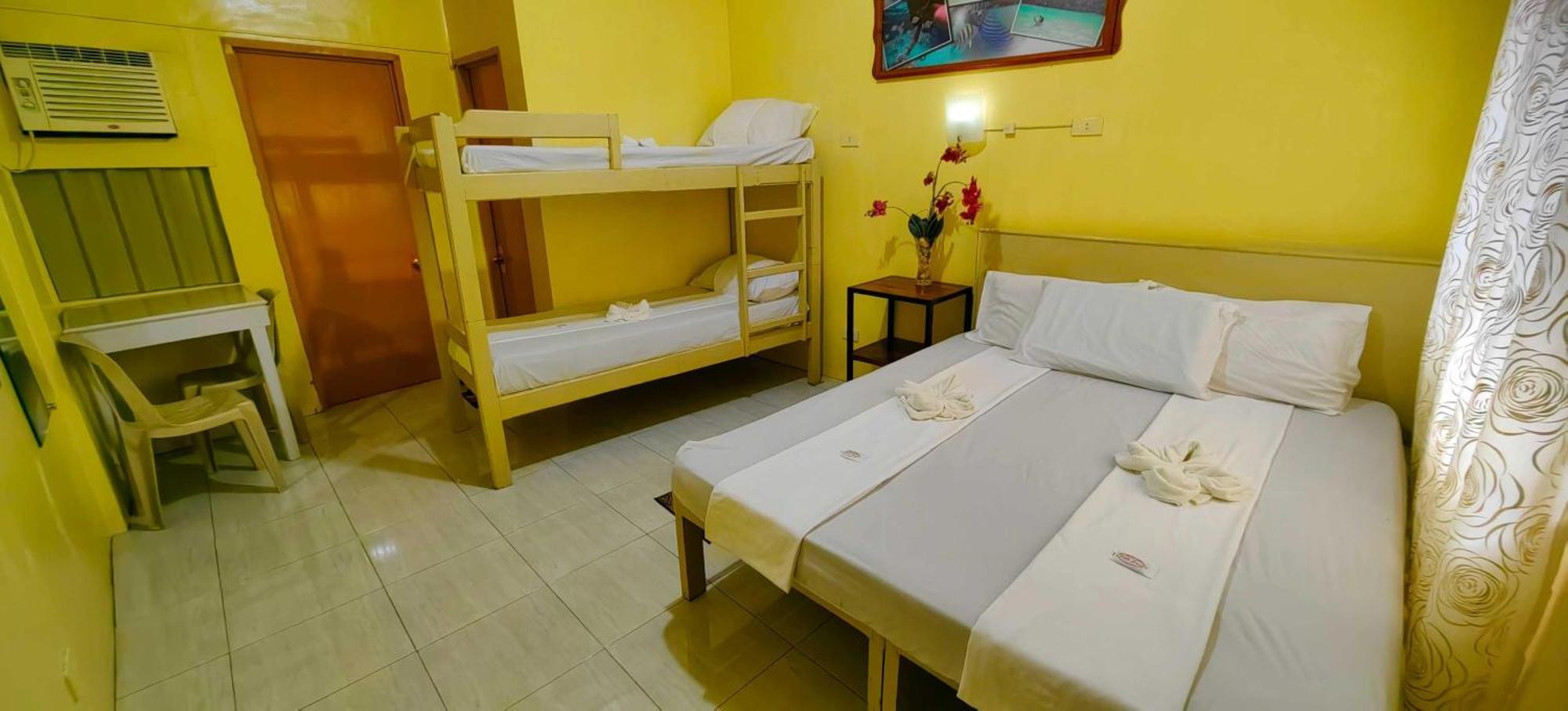Las Residencias Bed And Breakfast Puerto Princesa Exteriér fotografie