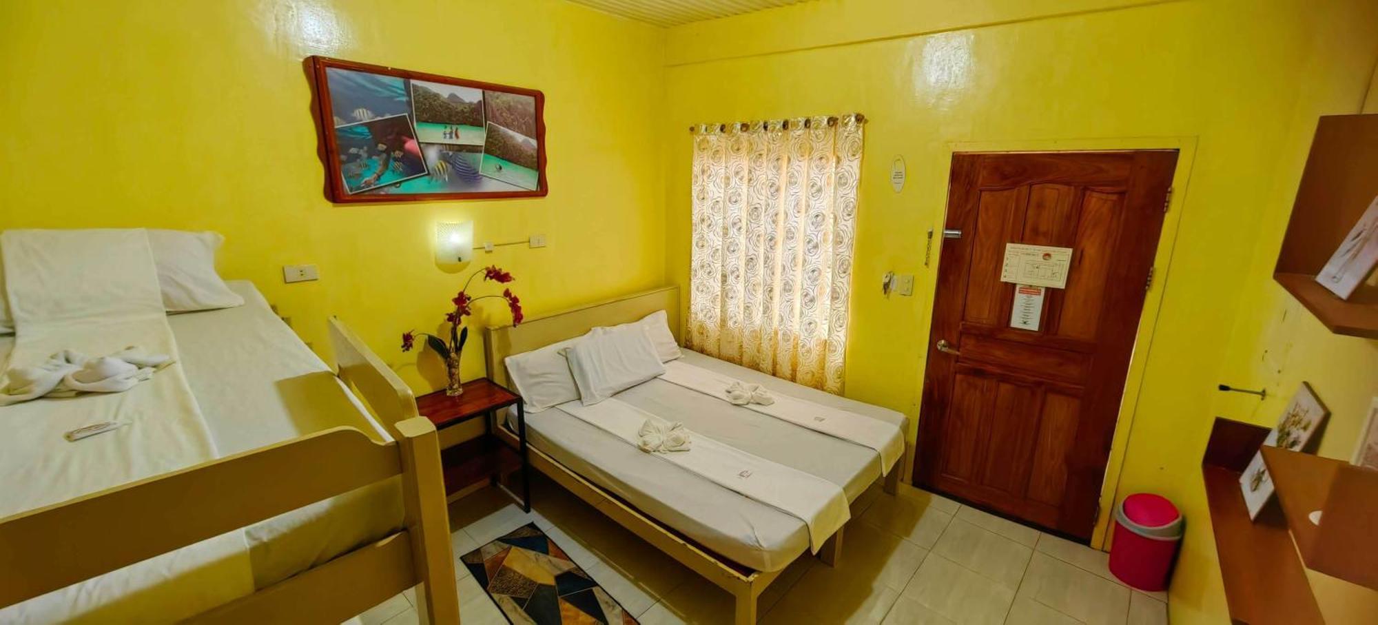 Las Residencias Bed And Breakfast Puerto Princesa Exteriér fotografie