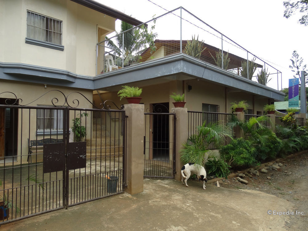 Las Residencias Bed And Breakfast Puerto Princesa Exteriér fotografie