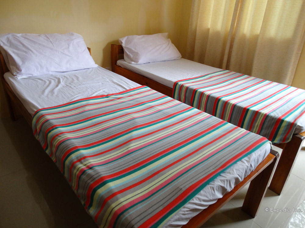 Las Residencias Bed And Breakfast Puerto Princesa Exteriér fotografie