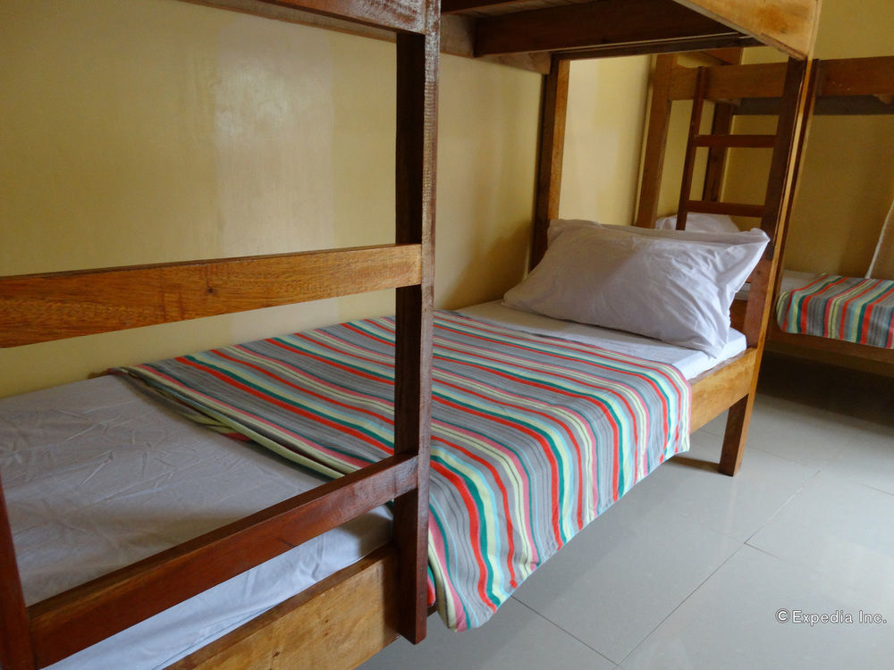 Las Residencias Bed And Breakfast Puerto Princesa Exteriér fotografie